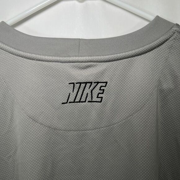 VTG Y2K Nike T Shirt Mens Size XXL 2XL Gray Short Sleeve Athletic Embroidered - Picture 12 of 14